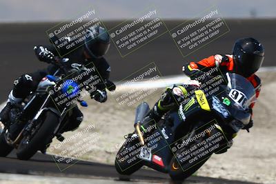 media/Jun-07-2025-TrackDaz (Sat) [[4413525952]]/C Group/1140am (Turn 2)/